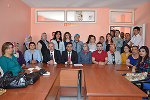 Adana’da AK Partili kadınlara saldırı