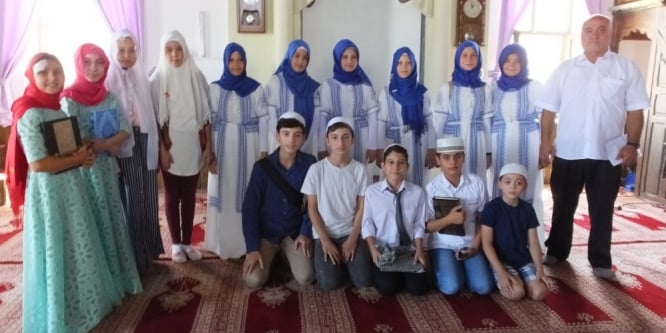 Burhaniye’de öğrencilerin hatim coşkusu
