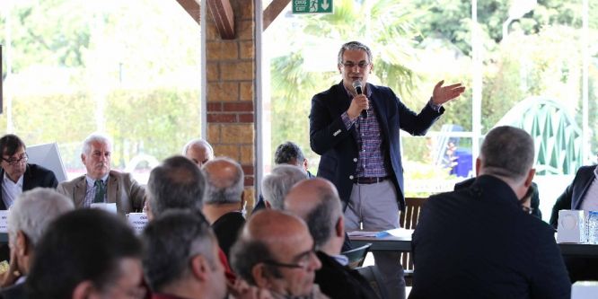 Başkan Akpınar Mavişehirliler ile buluştu