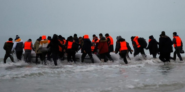 28 düzensiz göçmen kurtarıldı