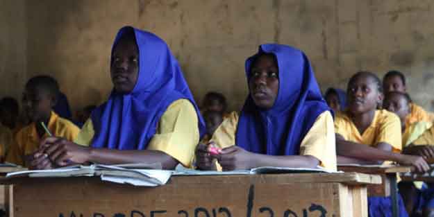 28 Şubat Afrika ülkesinde hortladı! Başörtüsüne kısıtlama geldi