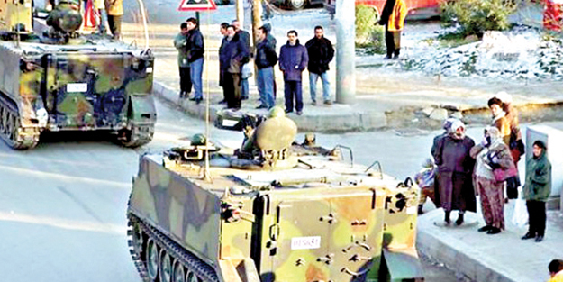 28 Şubat darbesinin de arkasından FETÖ’cüler çıktı