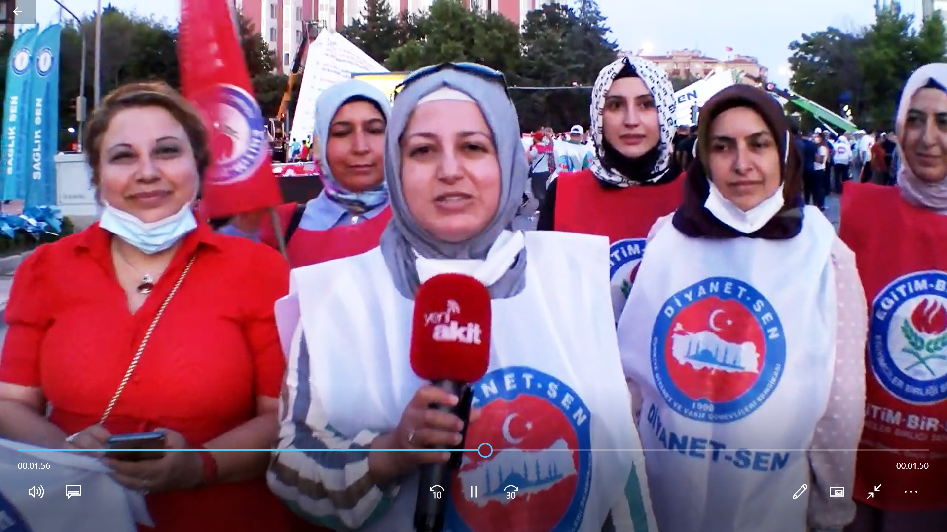  28 Şubat mağduru memurlardan yeniakit.com.tr’ye açıklama: Kılık kıyafet konusu genelgeyle değil yasayla düzenlensin