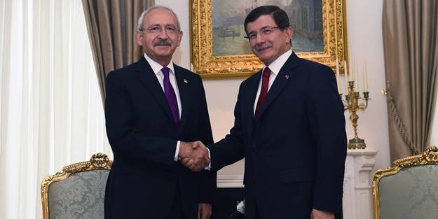 28 Şubatçılarla ittifaka hazırlandığını unutan Davutoğlu: 28 Şubatçılar Erdoğan'ın yanında