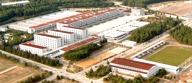 Askeri okulda neler oluyor?