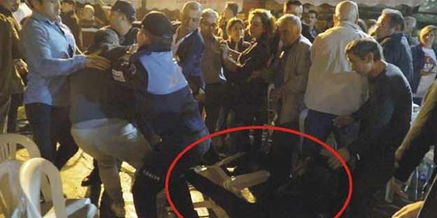 29 Ekim kutlamalarında olay! CHP'li başkanlar birbirine girdi