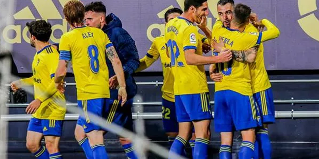 29 sene sonra Barcelona'yı yendiler