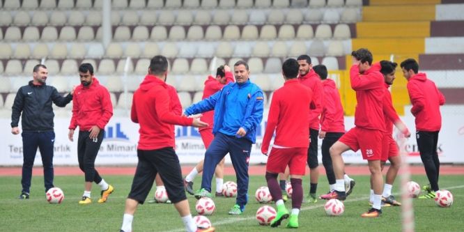İnegölspor’da hedef 3’te 3