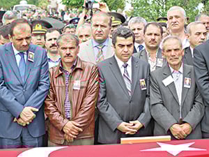 Şehit uzman onbaşı dualarla uğurlandı