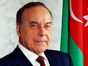 Aliyev’in 90. doğum günü kutlanıyor