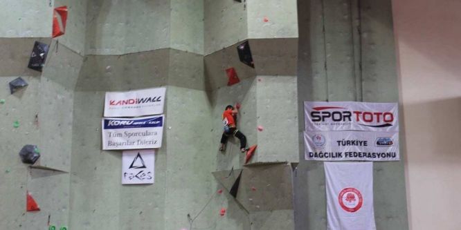 Bursa’dan iki şampiyon