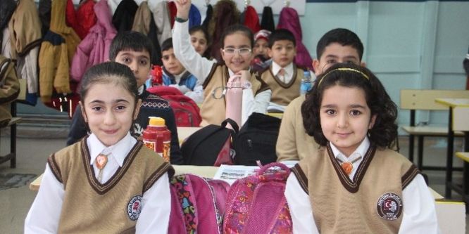 Elazığ’da 131 bin öğrenci ders başı yaptı