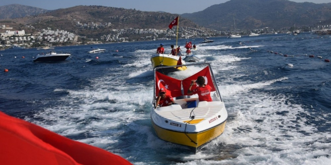 Denizde 15 Temmuz anması