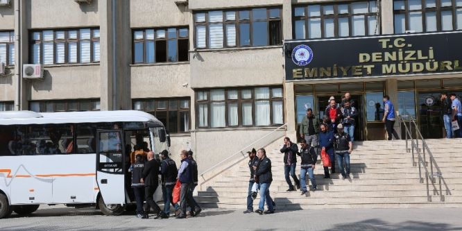 Silahla para tahsili yapan çete çökertildi