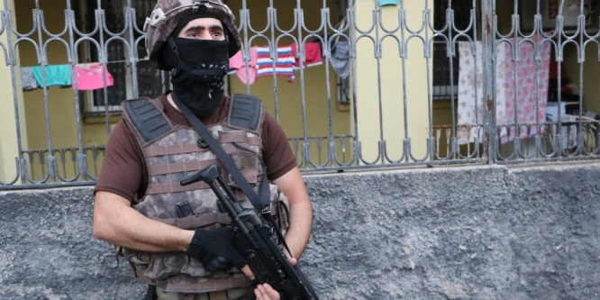 FETÖ’cülere özel harekatlı operasyon