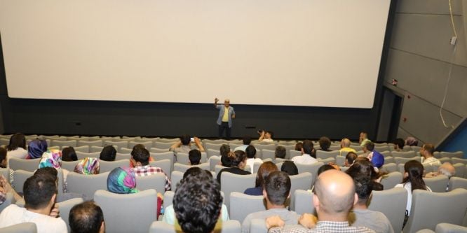 Engelli vatandaşlar sinema keyfi yaşadı