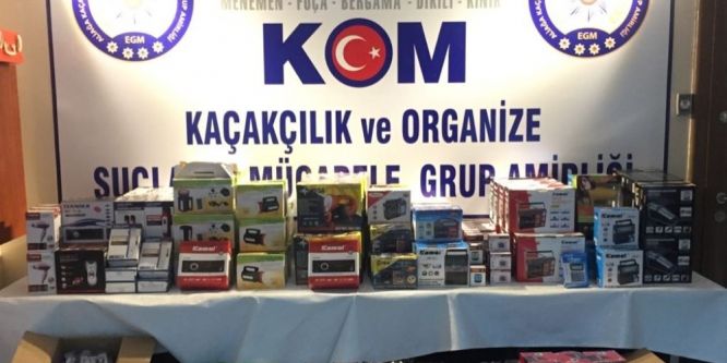 Kamyonet içerisinde gümrük kaçağı eşyalar yakalandı