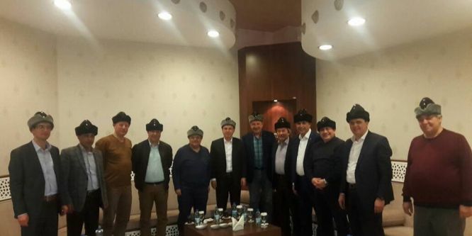 Vali Elban Belediye Başkanları ile bir araya geldi