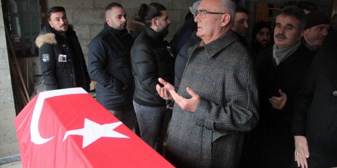 İş adamının yakılarak öldürülen oğlu son yolculuğuna uğurlandı