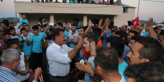 Köylerarası Futbol Turnuvası’nın şampiyonu Ayvagediği