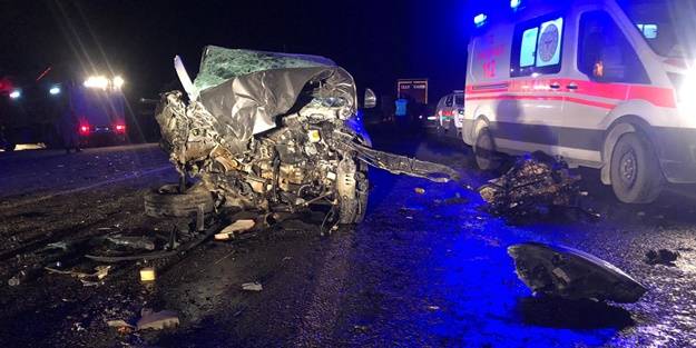 3 aracın karıştığı kazada 10 kişi yaralandı