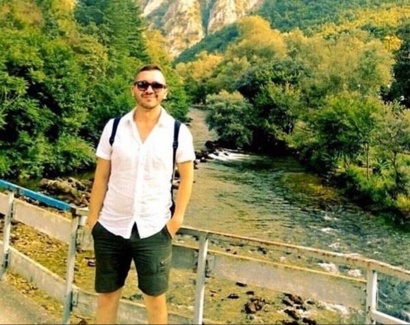 3 ay önce annesini kaybeden diş hekimi intihar etti 