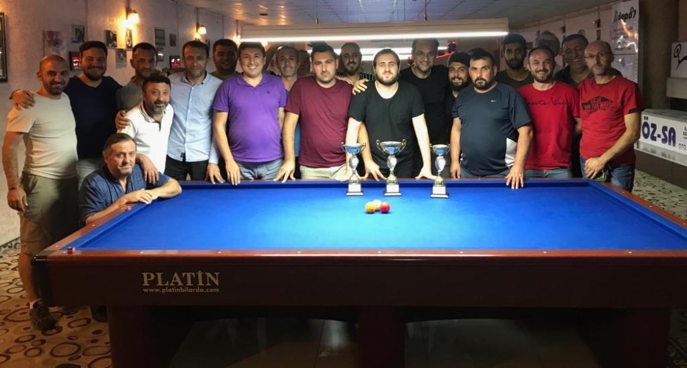 3 Bant bilardo şampiyonu Emrecan Uslu oldu 