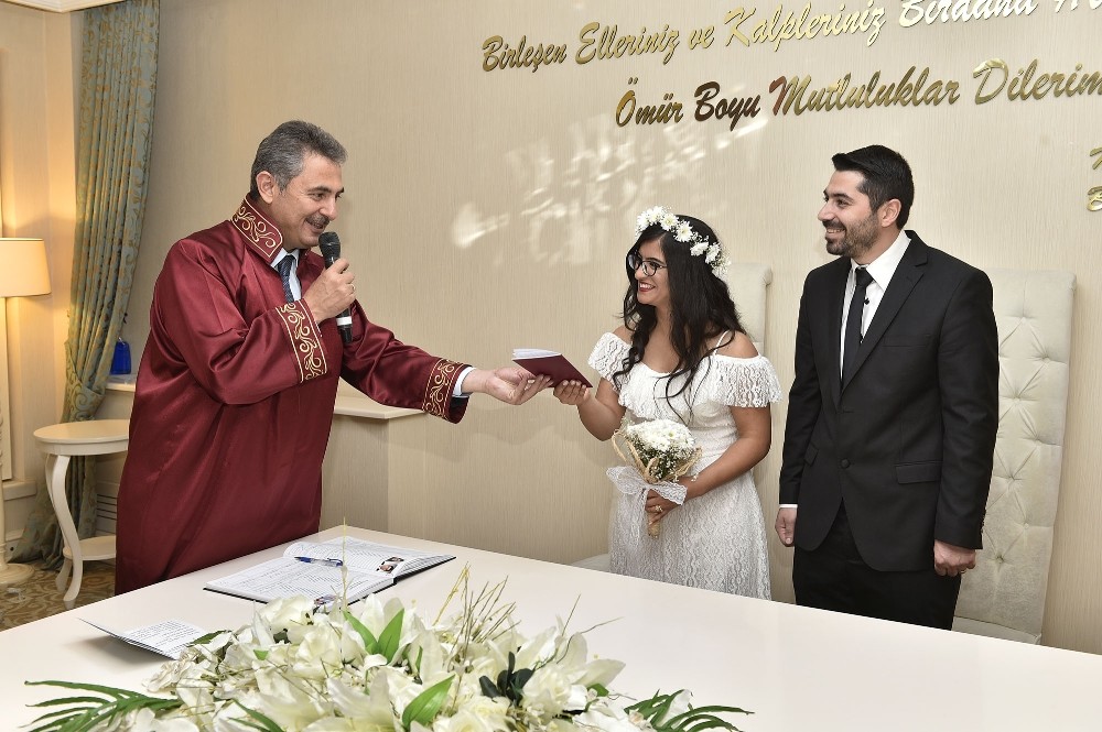 3 bin 275 çift nikah masasına oturdu 