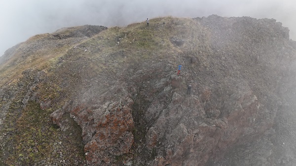 3 bin metre yükseklikte kale böyle görüntülendi