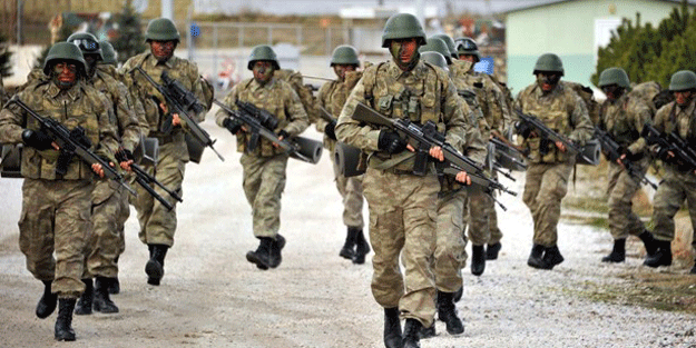 3 bin Türk askeri hazır! An meselesi...