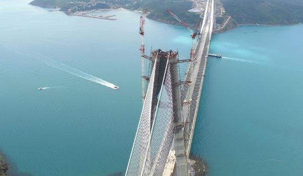 3. Boğaz köprüsünün asfaltlama çalışmaları bitti