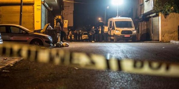 3 çocuk annesi kadın bıçaklanarak öldürüldü