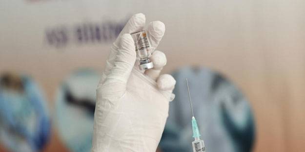 3 doz aşı ne kadar süre korur? Uzman isim açıkladı