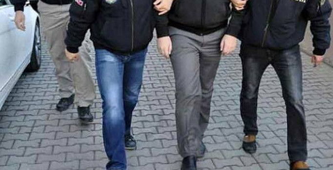 3 firari 'mahrem imam' gaybubet evinde yakalandı
