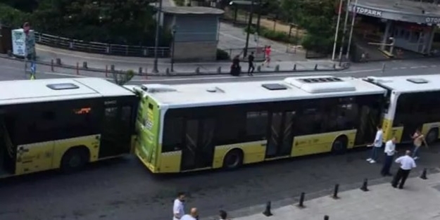 3 İETT otobüsü birbirine girdi
