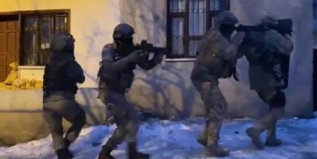 3 ilde operasyon! Gözaltılar var
