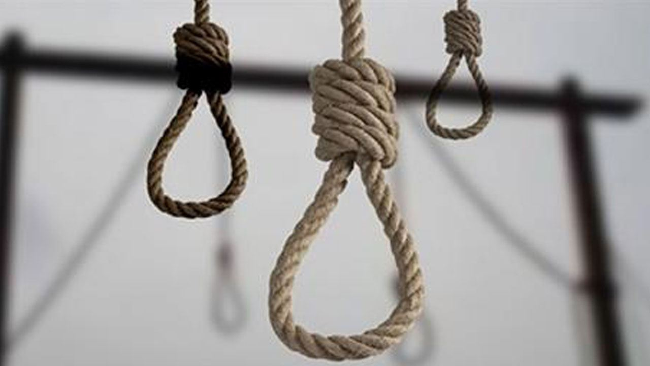 3 kişiyi daha astılar!