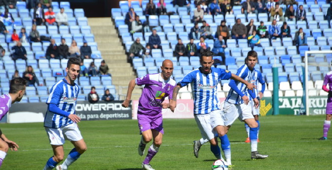 3. ligde yer alan İspanya'nın en eski kulübü Recreativo Huelva can çekişiyor