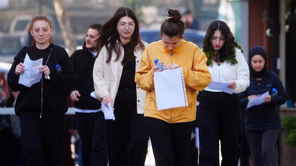 3 milyona yakın aday başvuru yapmıştı! KPSS Ortaöğretim başladı