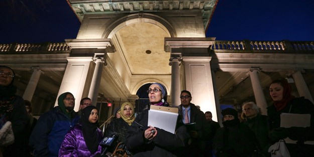 3 Müslüman genç için New York'ta anma töreni