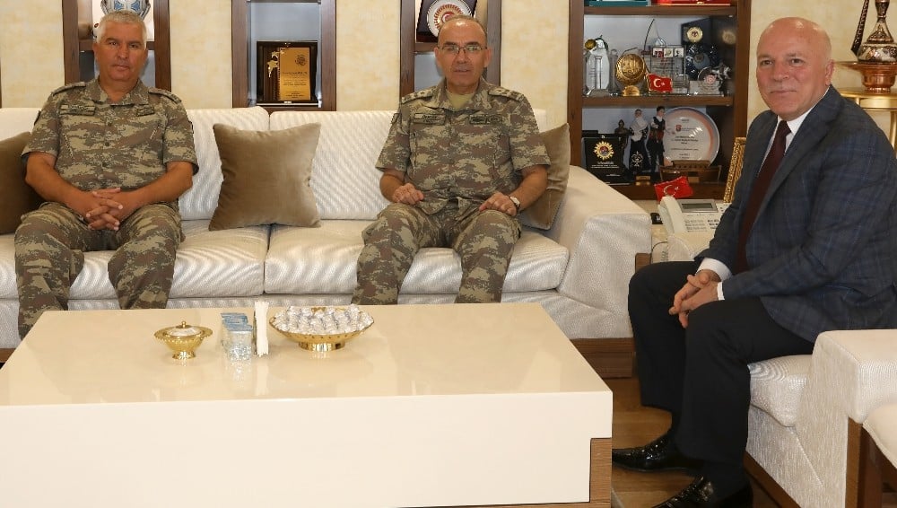 3. Ordu Komutanı Öngay Paşa’dan Başkan Sekmen’e ziyaret 