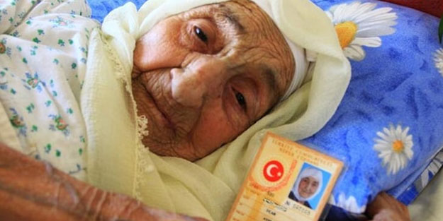 3 padişah, 12 cumhurbaşkanı, 27 başbakan gördü