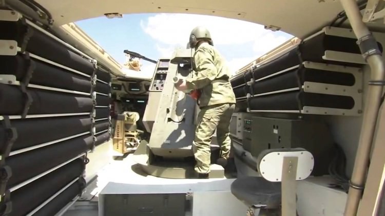 3 silahın yaptığı işi tek başına yapıyor