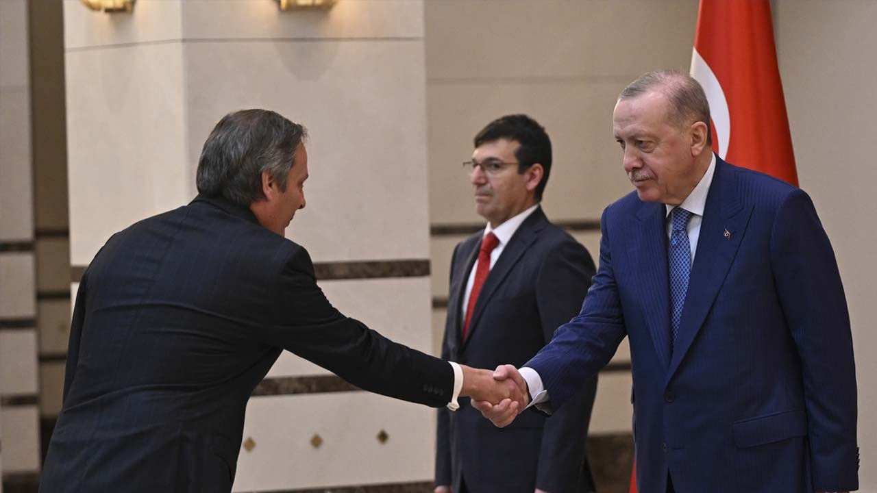 3 ülkenin büyükelçisinden Erdoğan'a güven mektubu