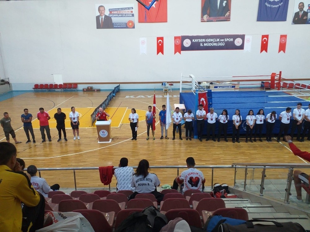 30 Ağustos Muaythai Zafer Şampiyonası tamamlandı 