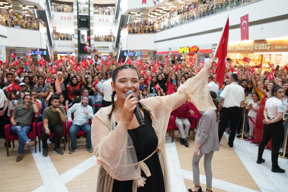 30 Ağustos’ta Tuğçe Kandemir coşkusu 