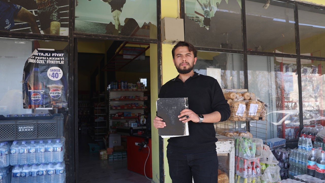 30 ailenin yüzü güldü! Hatay’da gizemli hayırsever