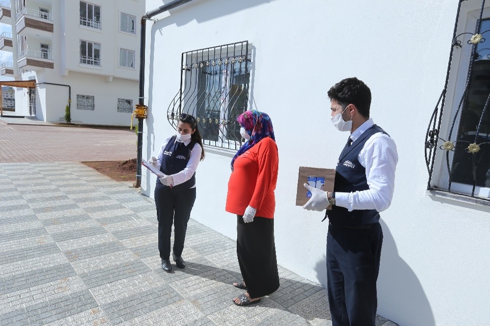 30 bin anneye 360 ton süt dağıtıldı 