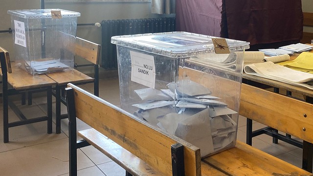 30 büyükşehir belediyesinin 6'sı el değiştirdi!