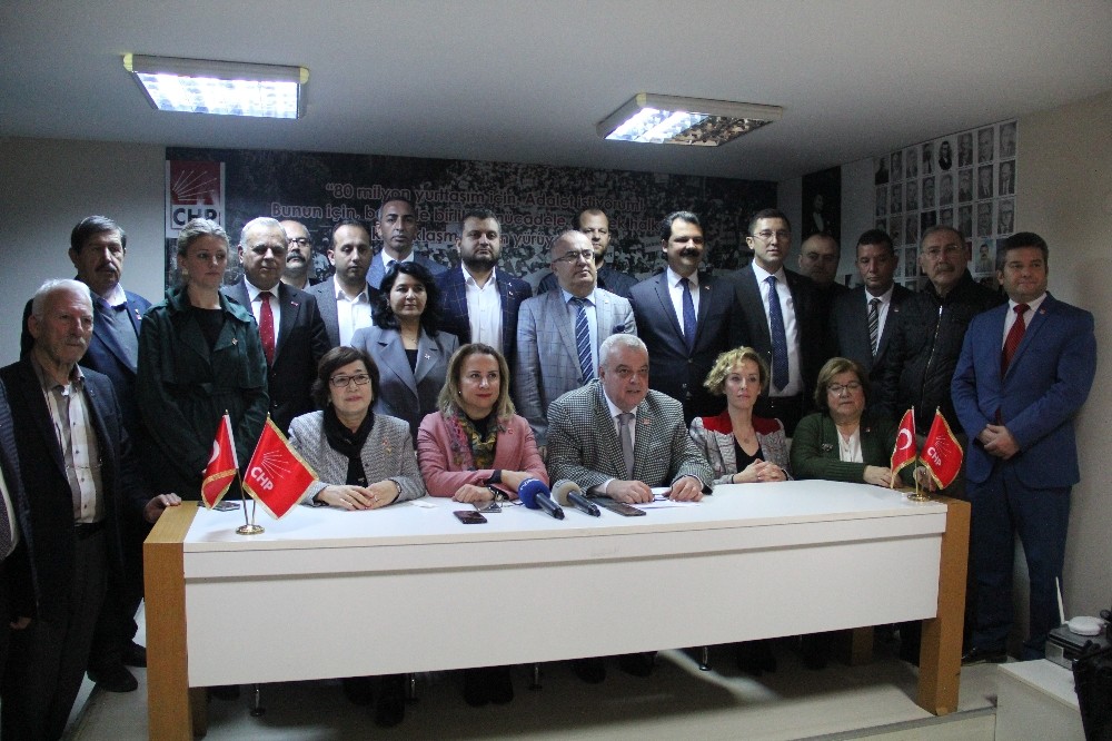 30 ilçeden Başkan Yücel’e destek 